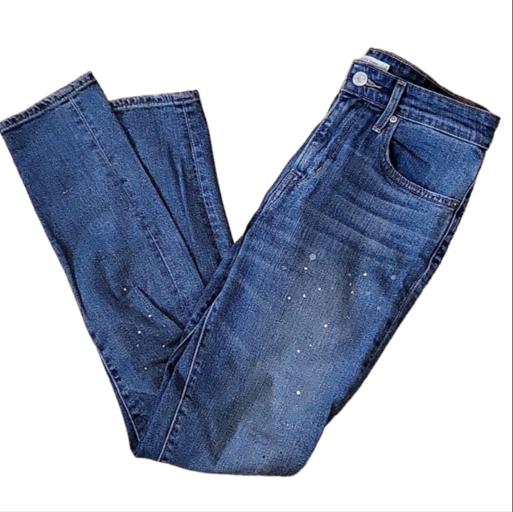 Levi's 721 Embroidered Light Wash high rise Jeans Size 27